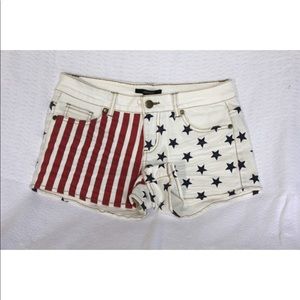 *SOLD* Forever 21 American Flag Shorts